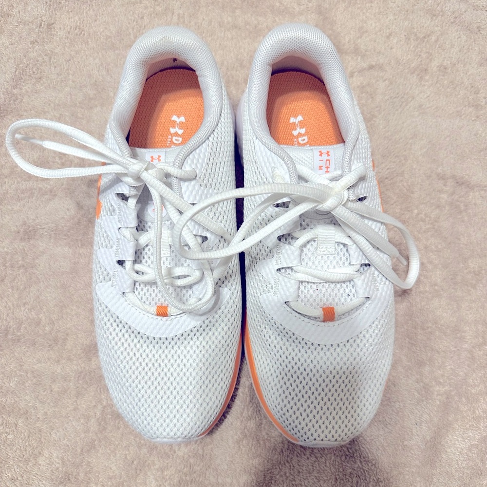 Under armor shoes